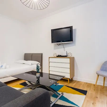Apartment Cozy In The Heart Of